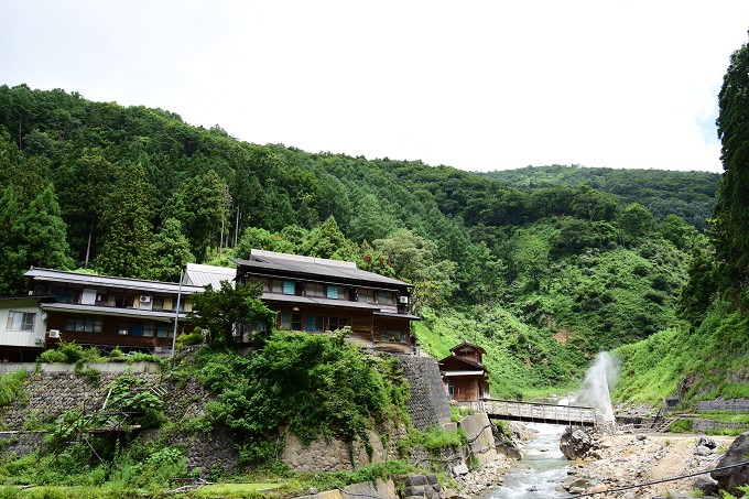 地獄谷温泉