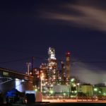 先日の工場夜景を少し加工しました